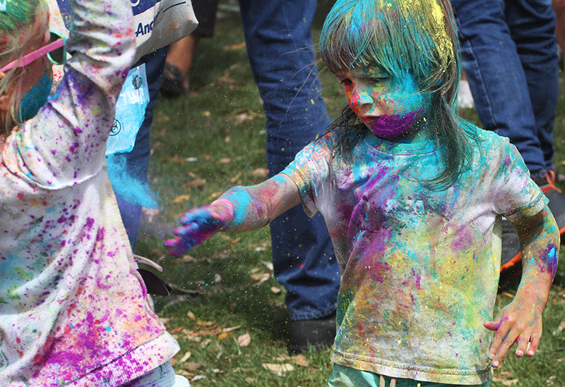 Holli Festival of Colour :  Events : Photo Projects :  Richard Moore Photography : Photographer : 